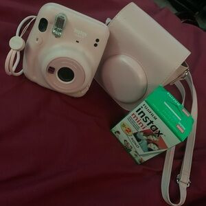 light pink instax mini 11